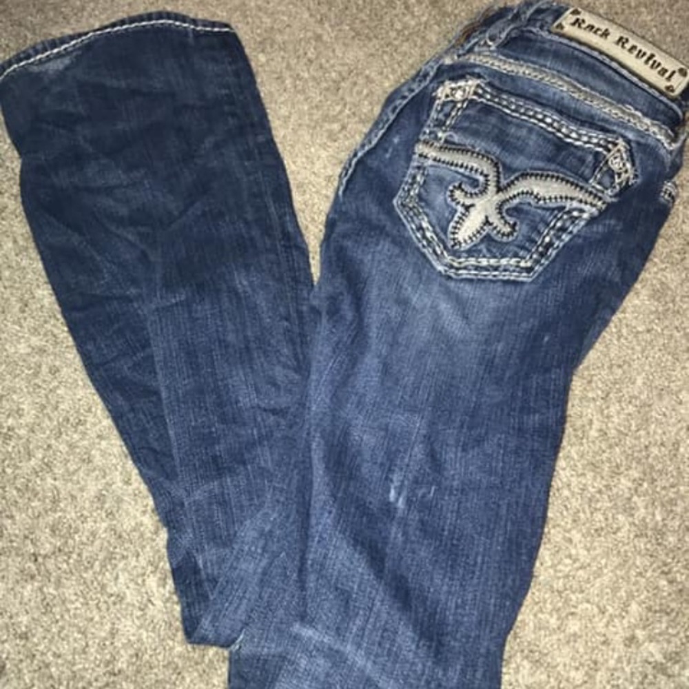 25/33